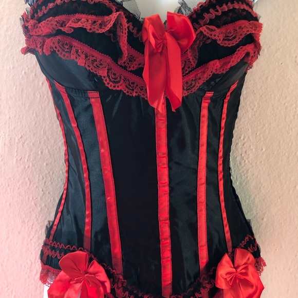 Women’s Black and Red Lace Silk Corset/Bustier - Picture 4 of 7